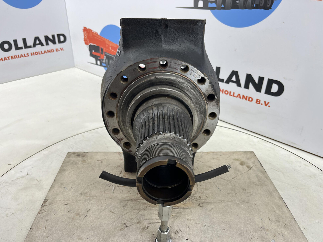 Grove AT 750 BE Steering knuckle 16 holes - Steering knuckle for Mobile crane: picture 2 Grove AT 750 BE Steering knuckle 16 holes - Steering knuckle for Mobile crane: picture 2