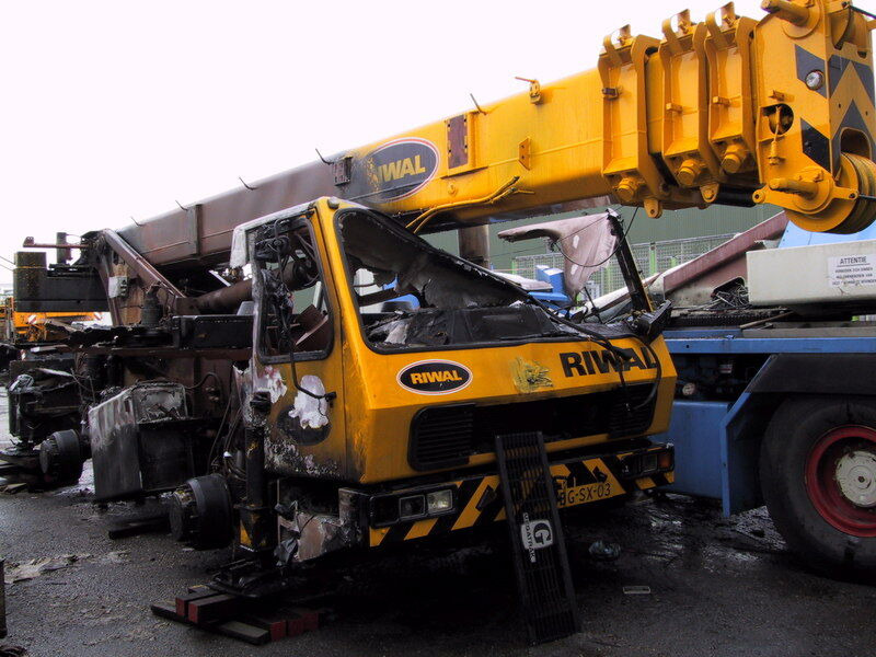 Grove GMK 2035 for parts - Mobile crane: picture 2 Grove GMK 2035 for parts - Mobile crane: picture 2
