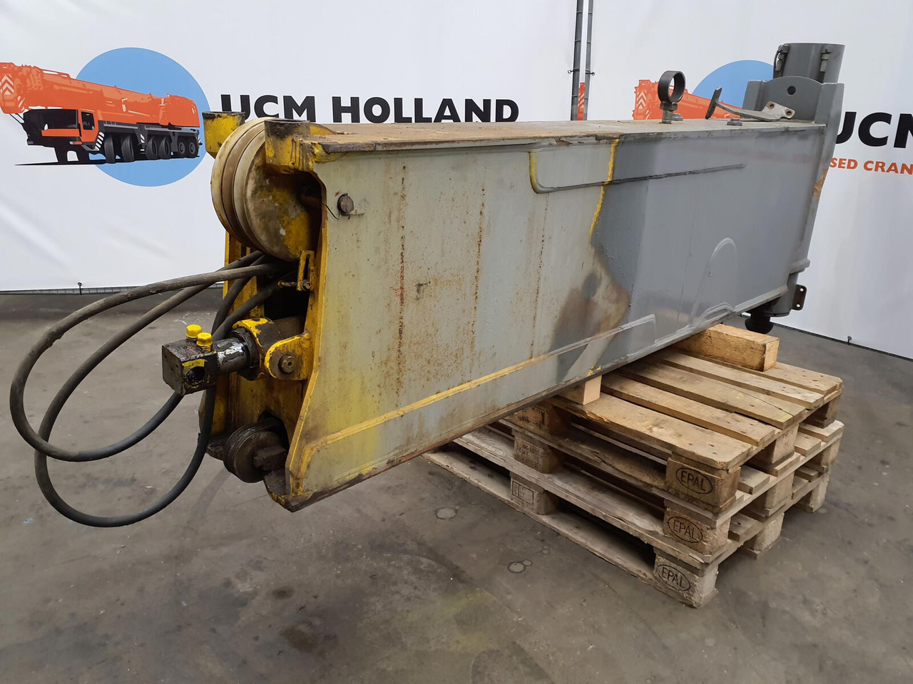 Liebherr LTM 1160-2 sliding beam complete rear - Suspension for Mobile crane: picture 4 Liebherr LTM 1160-2 sliding beam complete rear - Suspension for Mobile crane: picture 4