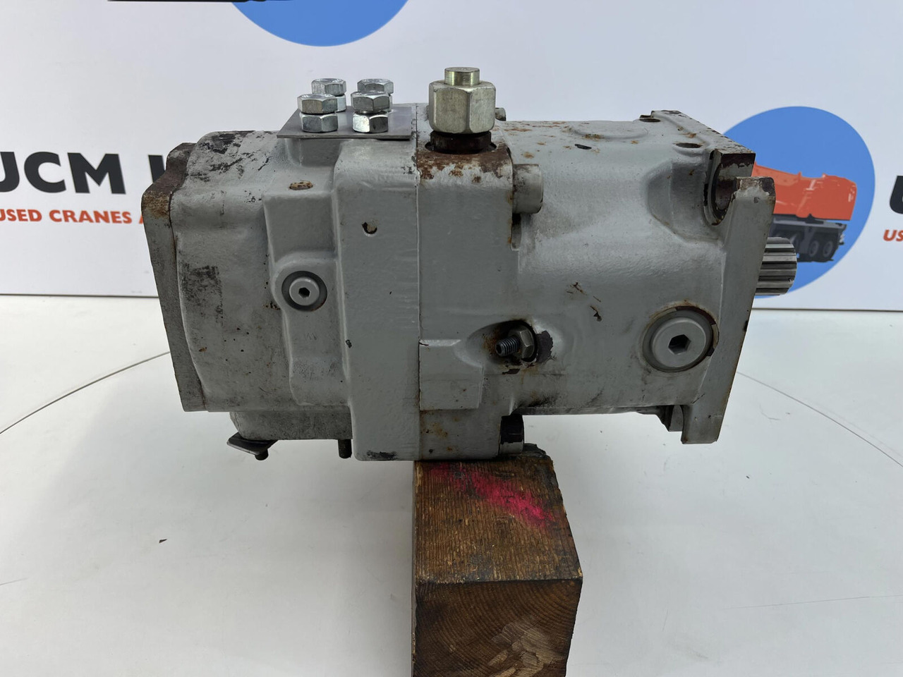 Liebherr LTM 1200/1 Variable pump A11V130 - Hydraulic pump for Mobile crane: picture 3 Liebherr LTM 1200/1 Variable pump A11V130 - Hydraulic pump for Mobile crane: picture 3