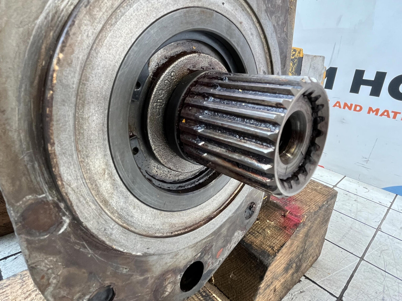 Hydraulic pump for Mobile crane Liebherr LTM 1200 variable pump: picture 7