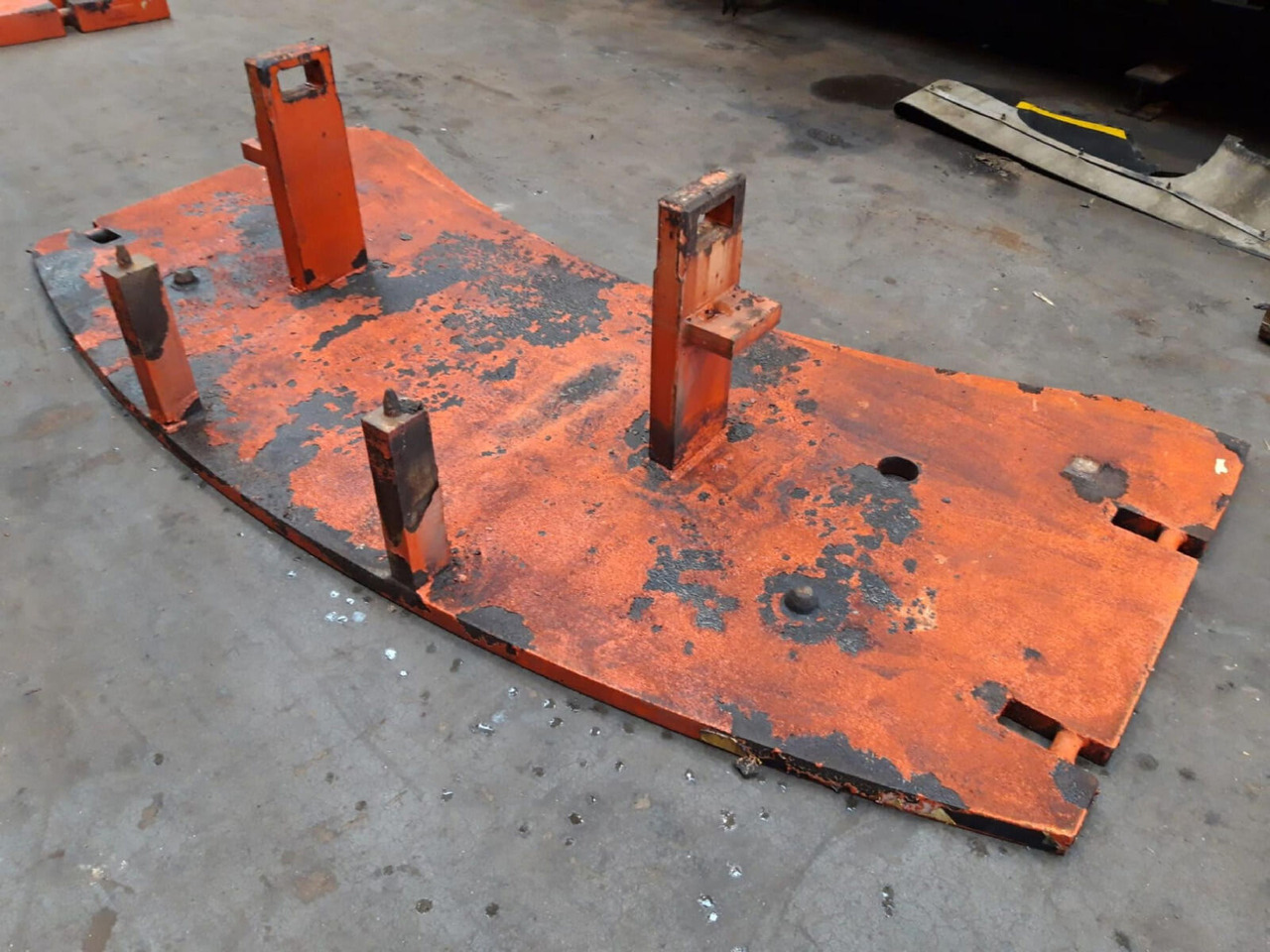 Terex AC 205 counterweight 1,2 ton - Counterweight for Mobile crane: picture 4 Terex AC 205 counterweight 1,2 ton - Counterweight for Mobile crane: picture 4
