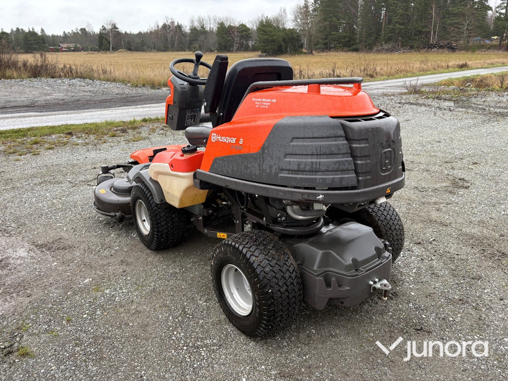 Åkgräsklippare - Husqvarna P 524 - Garden mower: picture 3 Åkgräsklippare - Husqvarna P 524 - Garden mower: picture 3