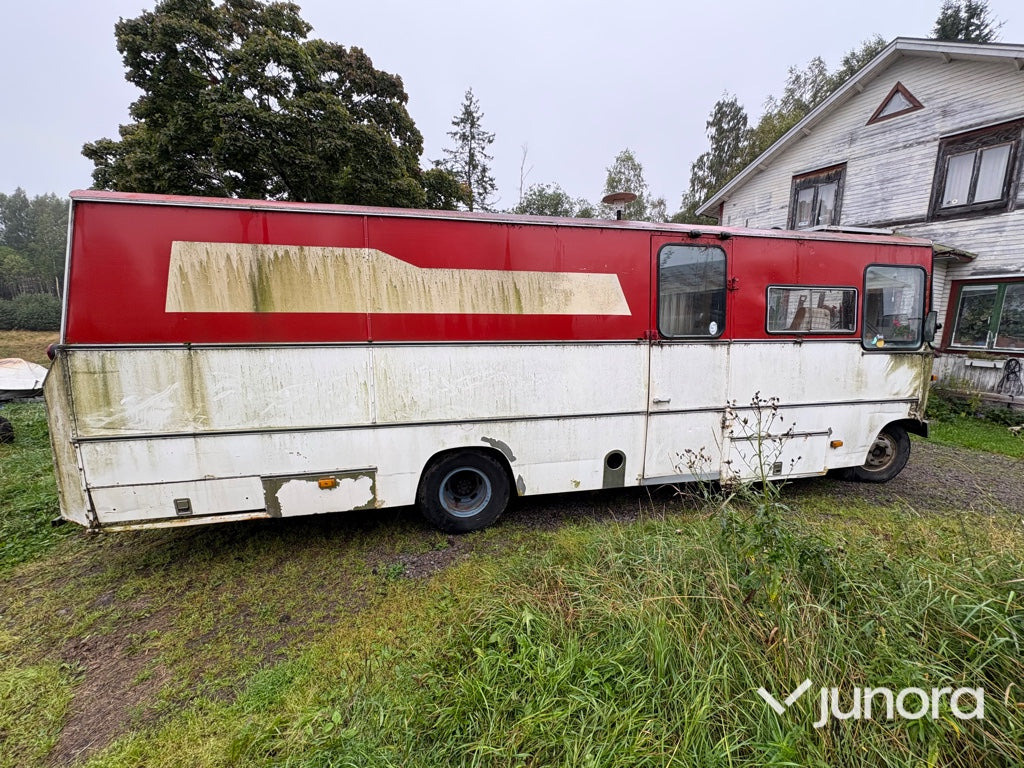 Husbuss - Mercedes 913 - Camper: picture 5 Husbuss - Mercedes 913 - Camper: picture 5