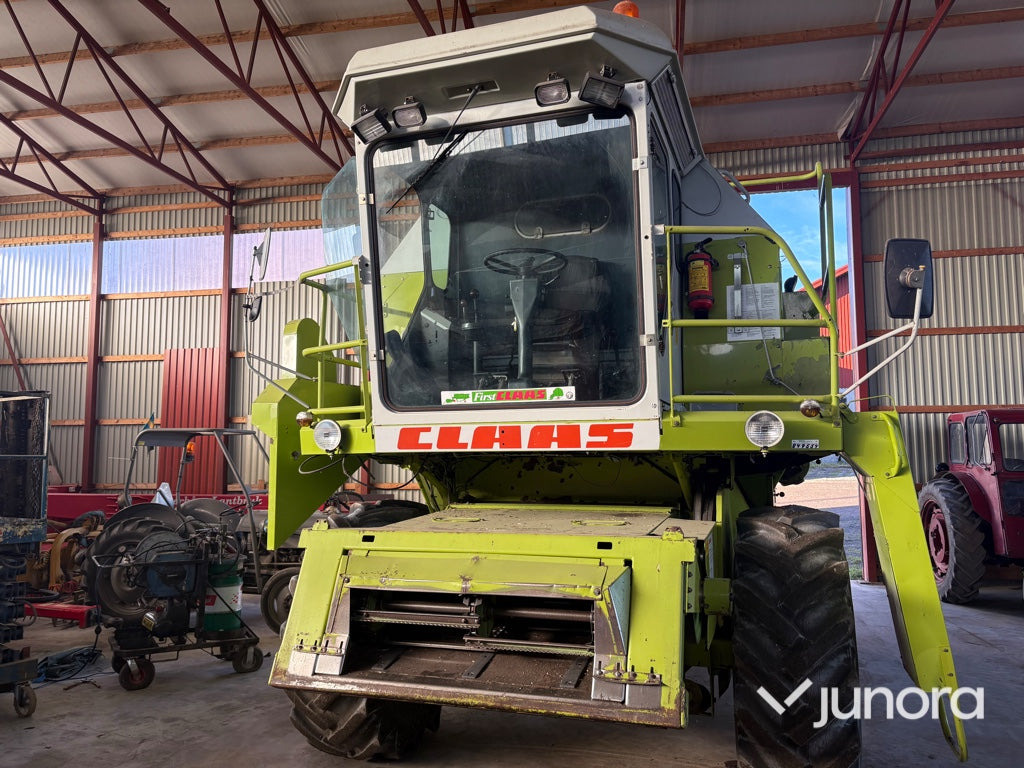 Skördetröska - Claas Dominator 86 - Combine harvester: picture 2 Skördetröska - Claas Dominator 86 - Combine harvester: picture 2
