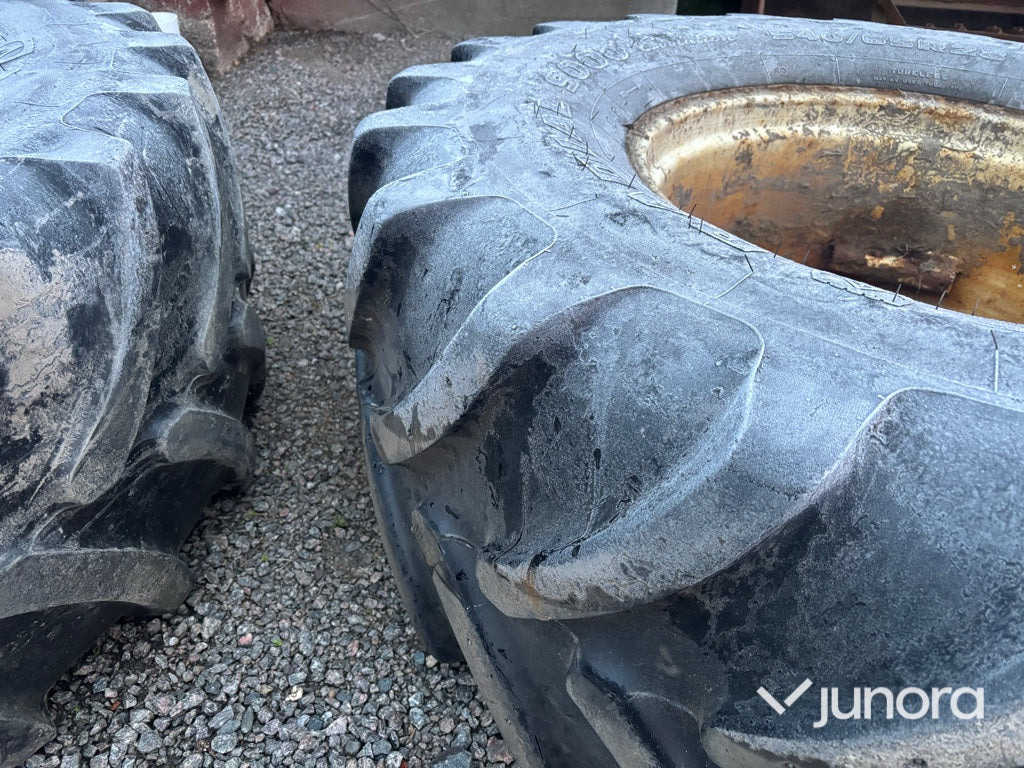 Traktordäck + Fälg - Firestone, Radial 9000, 540/65 R 28 - Wheel and tire package for Agricultural machinery: picture 5 Traktordäck + Fälg - Firestone, Radial 9000, 540/65 R 28 - Wheel and tire package for Agricultural machinery: picture 5