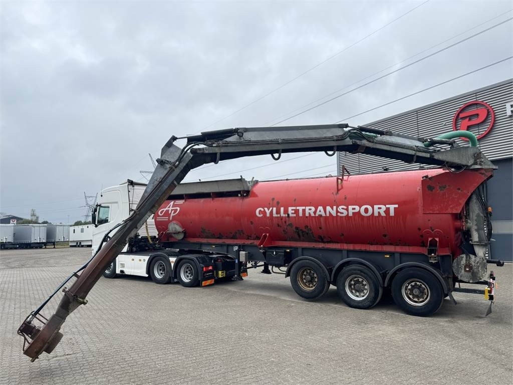 AP Gyllevogn 34m3 tank til Gylle-vand - Tank semi-trailer: picture 4 AP Gyllevogn 34m3 tank til Gylle-vand - Tank semi-trailer: picture 4