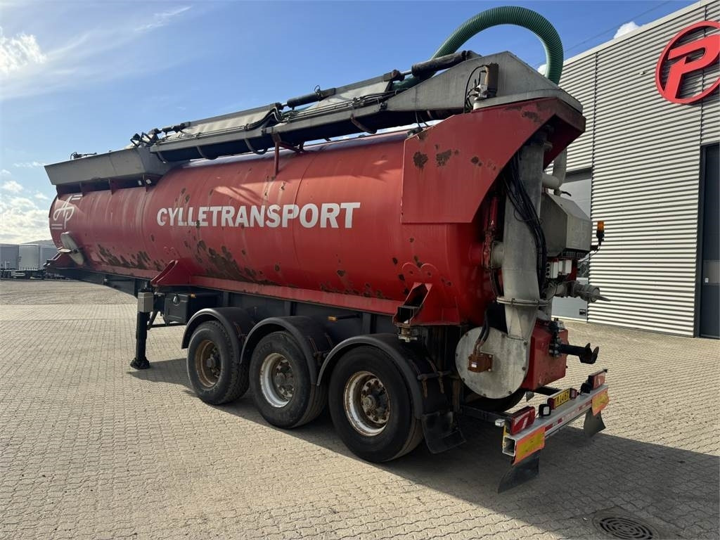 AP Gyllevogn 34m3 tank til Gylle-vand - Tank semi-trailer: picture 2 AP Gyllevogn 34m3 tank til Gylle-vand - Tank semi-trailer: picture 2