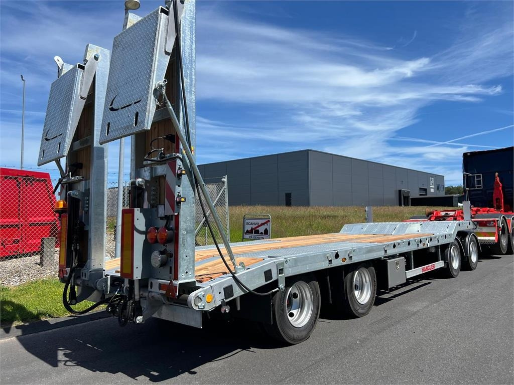 Hangler VTS-H 400 4 akslet - 2 delt ramper  - Low loader trailer: picture 1 Hangler VTS-H 400 4 akslet - 2 delt ramper  - Low loader trailer: picture 1