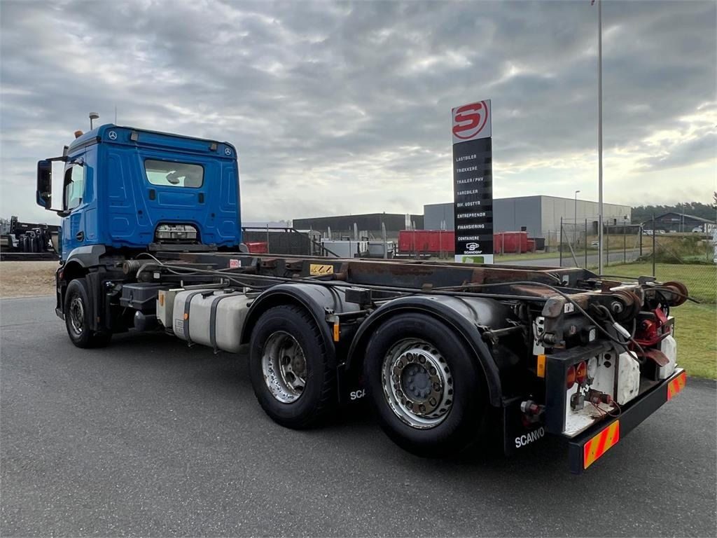 Mercedes-Benz Antos 2546 L - Skip loader truck: picture 2 Mercedes-Benz Antos 2546 L - Skip loader truck: picture 2