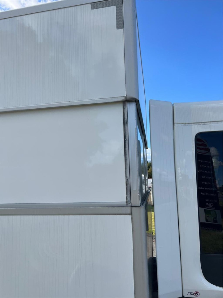 Volvo FL 250 16 ton - Box truck: picture 3 Volvo FL 250 16 ton - Box truck: picture 3