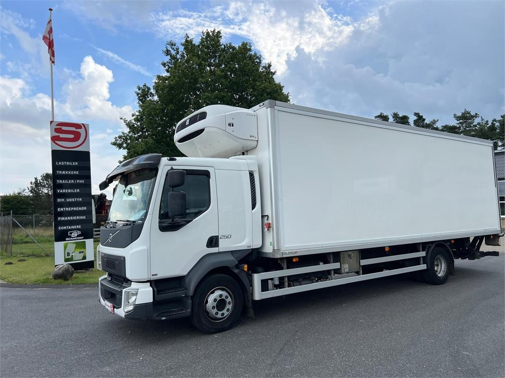 Volvo FL 250 16 ton - Refrigerator truck: picture 1 Volvo FL 250 16 ton - Refrigerator truck: picture 1