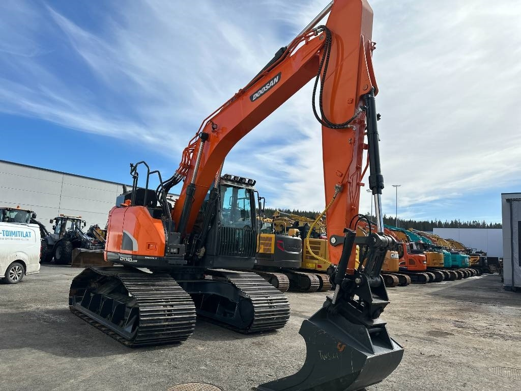 Crawler excavator Doosan DX 140 LCR-5 metsäalusta: picture 6