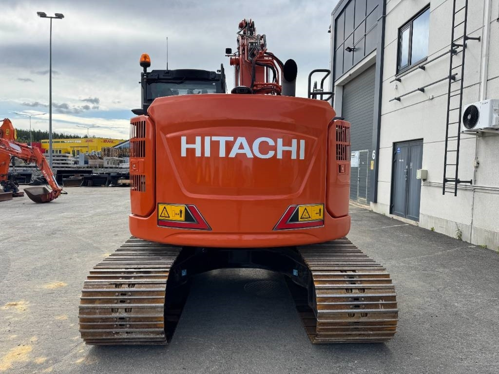 Hitachi ZX135USBL-7 PYÖRITTÄJÄLLÄ  - Crawler excavator: picture 4 Hitachi ZX135USBL-7 PYÖRITTÄJÄLLÄ  - Crawler excavator: picture 4