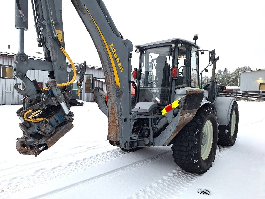 Lännen 8800G PYÖRITTÄJÄLLÄ - Backhoe loader: picture 5 Lännen 8800G PYÖRITTÄJÄLLÄ - Backhoe loader: picture 5