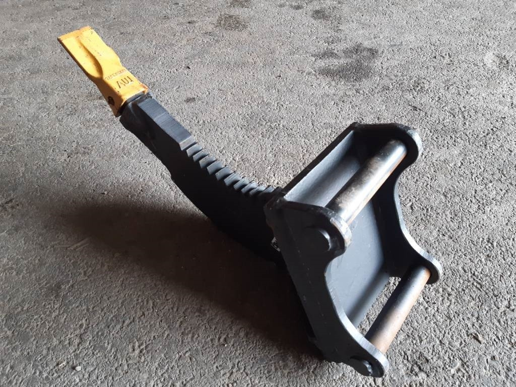 ROUTAPIIKKI LATVALA S30 - Ripper for Construction machinery: picture 3 ROUTAPIIKKI LATVALA S30 - Ripper for Construction machinery: picture 3
