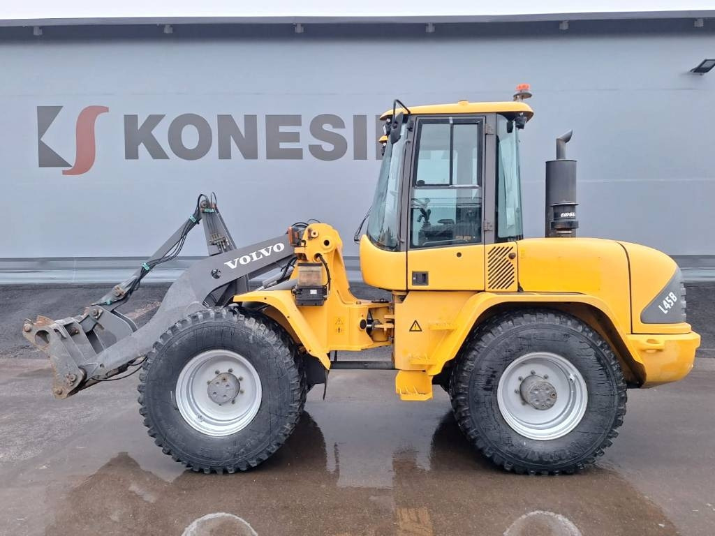 Volvo L45B TPS RASVARI, YM.  - Wheel loader: picture 1 Volvo L45B TPS RASVARI, YM.  - Wheel loader: picture 1
