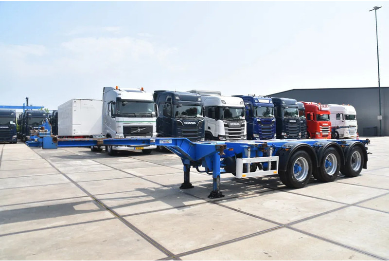 Pacton TXC343 - ALL CONNECTIONS - BPW AXLES - 2 x LIFT AXLES - DISC BRAKES - 2 x EXTENDABLE - - Container transporter/ Swap body semi-trailer: picture 5 Pacton TXC343 - ALL CONNECTIONS - BPW AXLES - 2 x LIFT AXLES - DISC BRAKES - 2 x EXTENDABLE - - Container transporter/ Swap body semi-trailer: picture 5