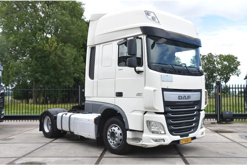 DAF XF 460 SSC 4x2 - EURO 6 - 878 TKM - ACC - AIRCO - 2 x FUEL TANKS - GOOD CONDITION - - Tractor unit: picture 1 DAF XF 460 SSC 4x2 - EURO 6 - 878 TKM - ACC - AIRCO - 2 x FUEL TANKS - GOOD CONDITION - - Tractor unit: picture 1
