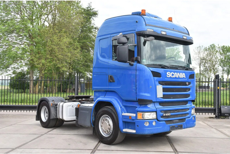 Scania R490 HL 4x2 - RETARDER - HYDRAULIC SYSTEM - 773 TKM - PARK. AIRCO - 2 BEDS - PTO - DIFF. LOCK - - Tractor unit: picture 2 Scania R490 HL 4x2 - RETARDER - HYDRAULIC SYSTEM - 773 TKM - PARK. AIRCO - 2 BEDS - PTO - DIFF. LOCK - - Tractor unit: picture 2