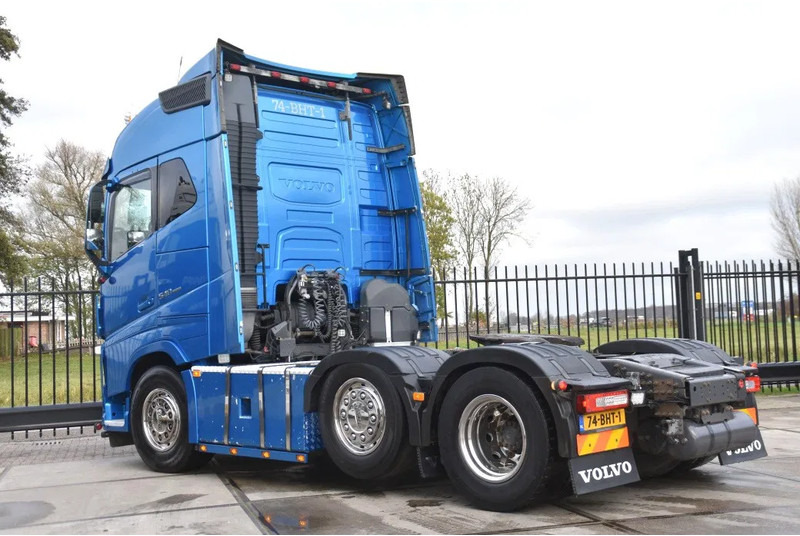 Volvo FH 540 Globe 6x2/4 - 633 TKM - HYDRAULICS - PTO - 2 BEDS - XENON - GOOD CONDITION - - Tractor unit: picture 3 Volvo FH 540 Globe 6x2/4 - 633 TKM - HYDRAULICS - PTO - 2 BEDS - XENON - GOOD CONDITION - - Tractor unit: picture 3