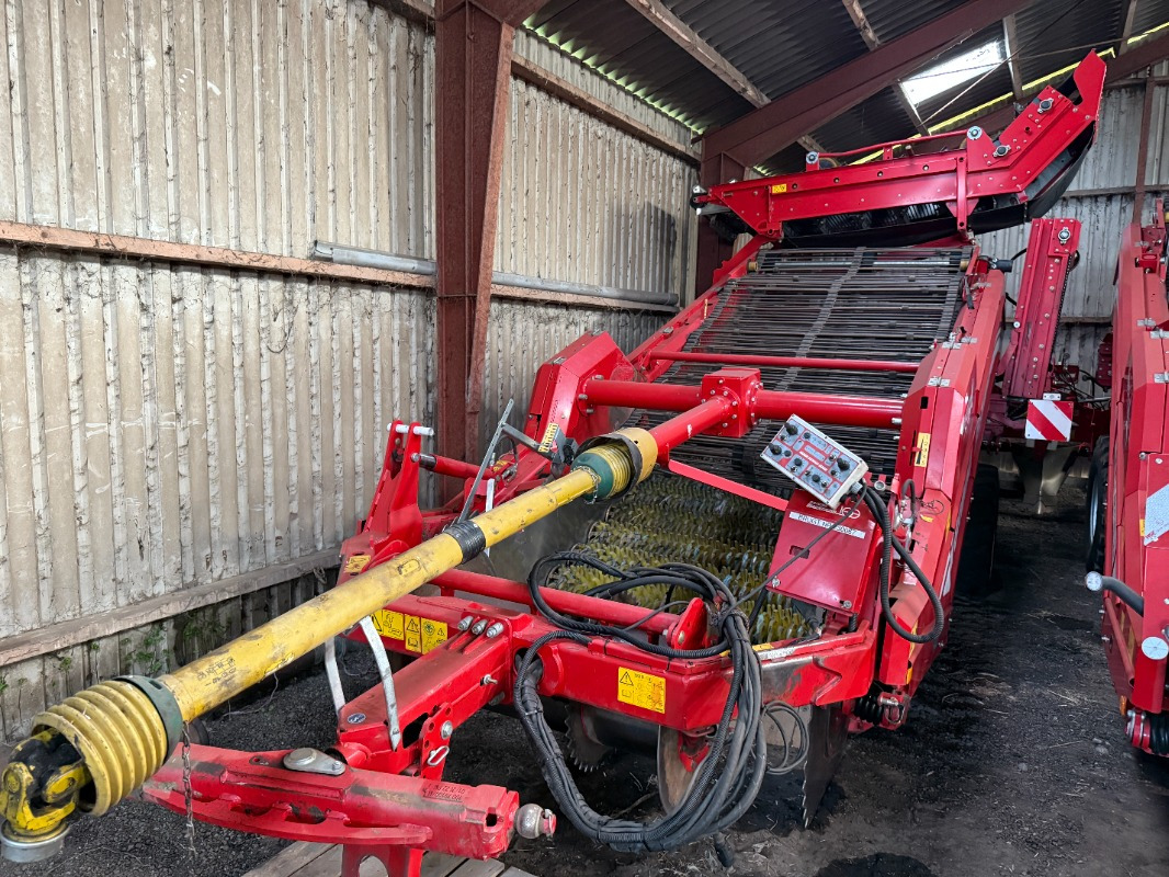 Grimme CS 170 RotaPower - Potato harvester: picture 1 Grimme CS 170 RotaPower - Potato harvester: picture 1