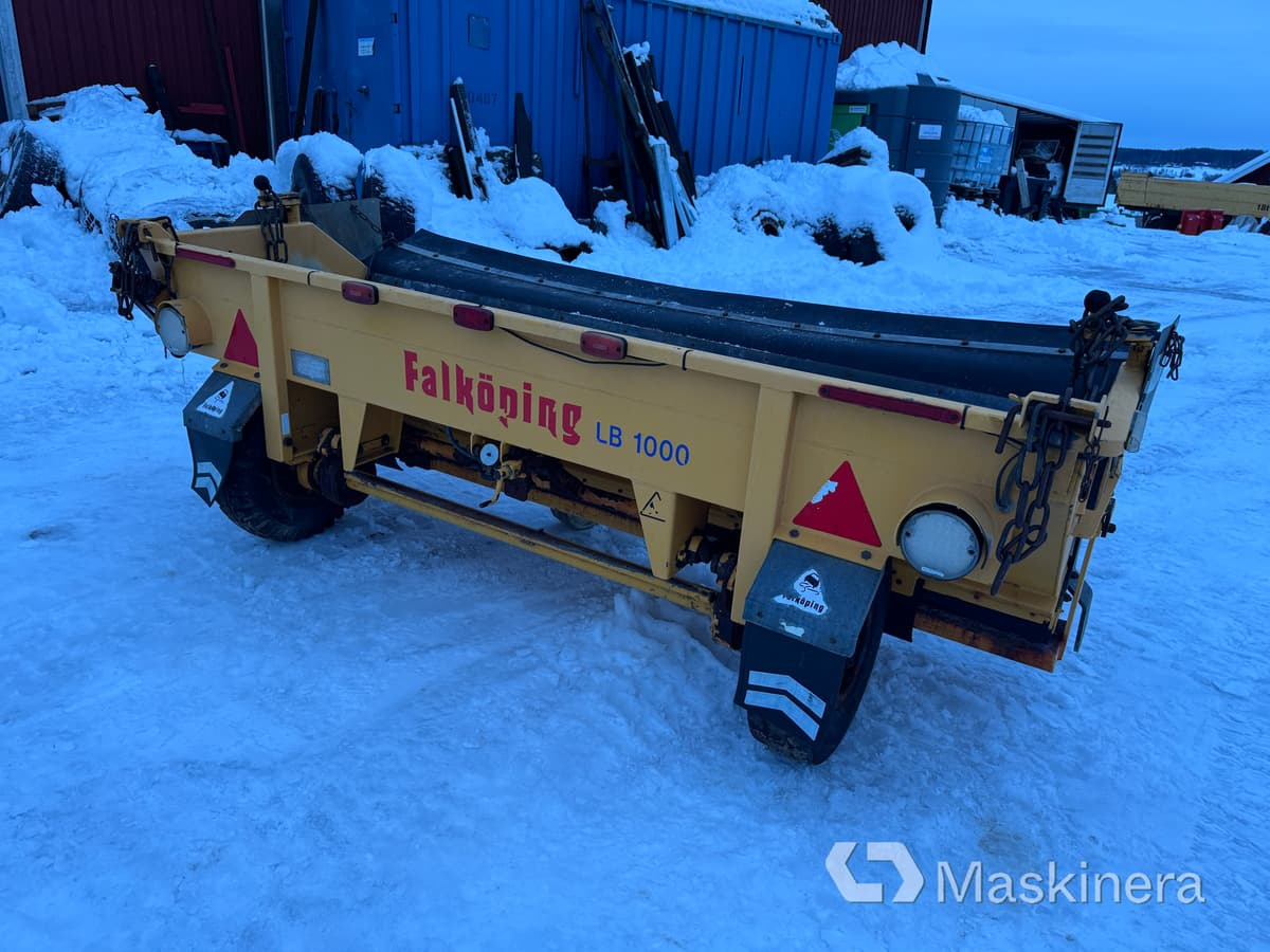 Falköping LB-1000 BL Sandspridare Falköping LB 1000 - Sand/ Salt spreader: picture 1 Falköping LB-1000 BL Sandspridare Falköping LB 1000 - Sand/ Salt spreader: picture 1