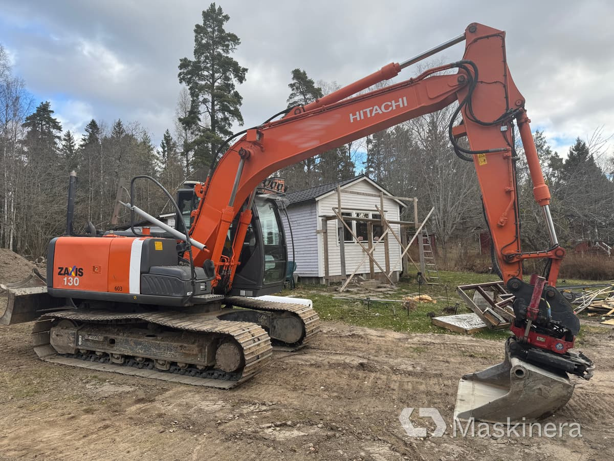 Grävmaskin Hitachi ZX130-3 - Crawler excavator: picture 4 Grävmaskin Hitachi ZX130-3 - Crawler excavator: picture 4