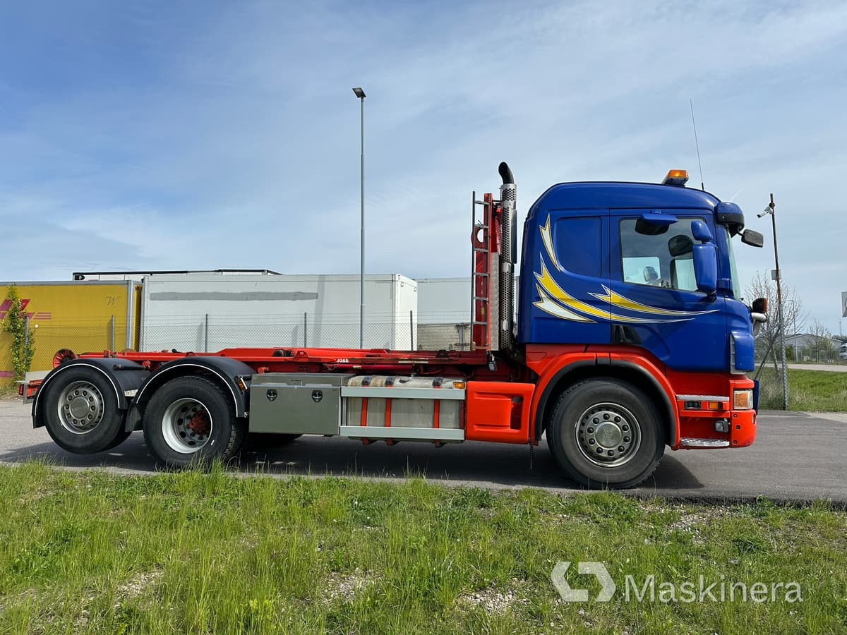 Scania P400LB6X2*4HNB Lastväxlare Scania P400 6X2*4 - Hook lift truck: picture 4 Scania P400LB6X2*4HNB Lastväxlare Scania P400 6X2*4 - Hook lift truck: picture 4