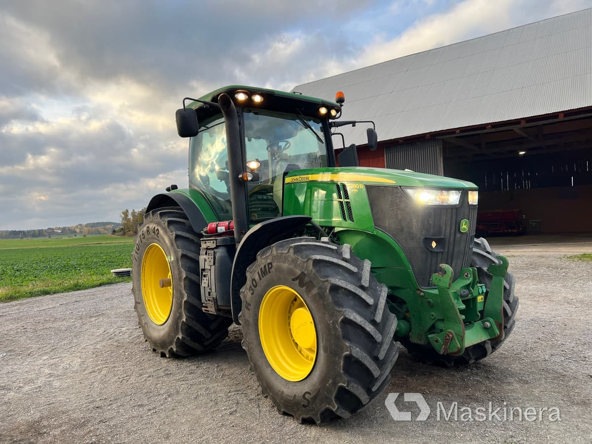 Traktor John Deere 7280R med dubbelmontage & GPS - Farm tractor: picture 3 Traktor John Deere 7280R med dubbelmontage & GPS - Farm tractor: picture 3