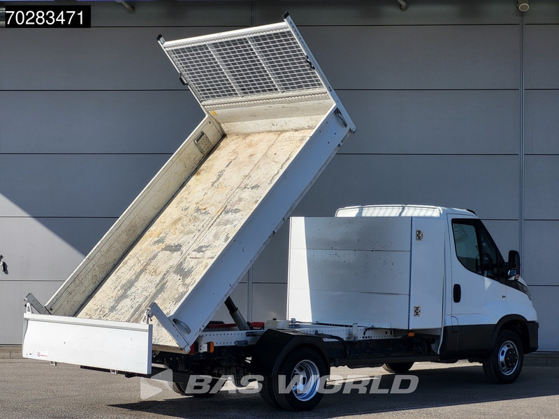 Iveco Daily 35C16 3.0L Kipper met Kist Dubbellucht 3,5t Trekhaak Airco Cruise Euro6 Tipper Benne Kieper 2m3 Airco Trekhaak Cruise control - Tipper van: picture 5 Iveco Daily 35C16 3.0L Kipper met Kist Dubbellucht 3,5t Trekhaak Airco Cruise Euro6 Tipper Benne Kieper 2m3 Airco Trekhaak Cruise control - Tipper van: picture 5