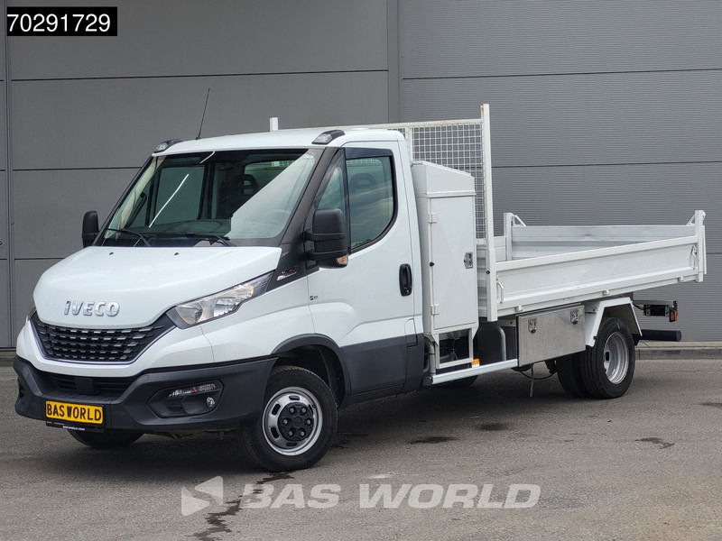 Iveco Daily 35C18 3.0L Automaat Open Laadbak met Kist Dubbellucht 3,5t Trekhaak Cruise Euro6 Pritsche Pickup Open Box 2m3 Trekhaak Cruise co - Flatbed van: picture 2 Iveco Daily 35C18 3.0L Automaat Open Laadbak met Kist Dubbellucht 3,5t Trekhaak Cruise Euro6 Pritsche Pickup Open Box 2m3 Trekhaak Cruise co - Flatbed van: picture 2