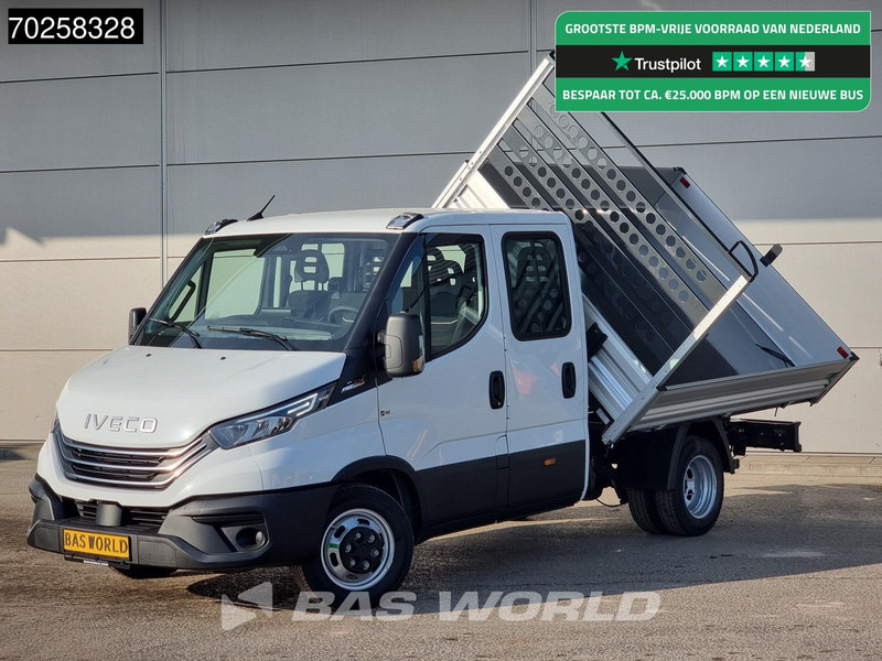 Iveco Daily 35C21 3-Zijdige Kipper Dubbel Cabine 210PK 3.0L Dubbellucht 3,5t Trekhaak ACC Airco LED Camera CarPlay Euro6 Tipper Benne Kieper - Tipper van: picture 1 Iveco Daily 35C21 3-Zijdige Kipper Dubbel Cabine 210PK 3.0L Dubbellucht 3,5t Trekhaak ACC Airco LED Camera CarPlay Euro6 Tipper Benne Kieper - Tipper van: picture 1