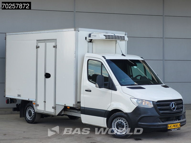Mercedes-Benz Sprinter 314 CDI Motorprobleem - Engine problem Koelwagen Automaat Bi temp Thermo King V-300 Max Koeler Koel Vries Vriezer Kühlkasten Air - Refrigerated van: picture 3 Mercedes-Benz Sprinter 314 CDI Motorprobleem - Engine problem Koelwagen Automaat Bi temp Thermo King V-300 Max Koeler Koel Vries Vriezer Kühlkasten Air - Refrigerated van: picture 3