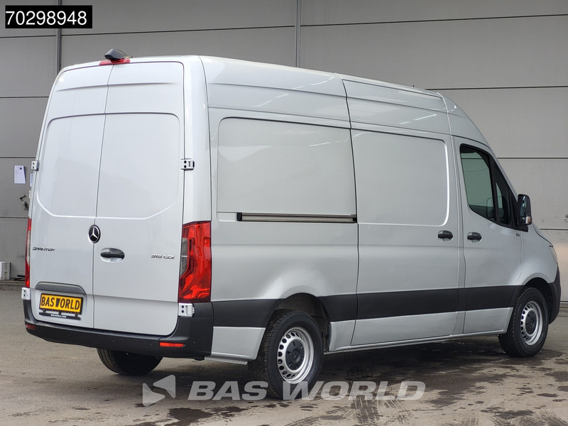 Mercedes-Benz Sprinter 315 CDI Automaat L2H2 150PK Airco Camera Parkeersensoren MBUX CarPlay Euro6 L2 12m3 Airco - Small van: picture 5 Mercedes-Benz Sprinter 315 CDI Automaat L2H2 150PK Airco Camera Parkeersensoren MBUX CarPlay Euro6 L2 12m3 Airco - Small van: picture 5