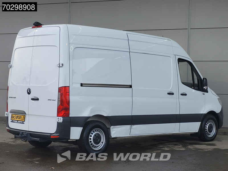Mercedes-Benz Sprinter 315 CDI Automaat L2H2 150PK Trekhaak ACC Airco Camera Parkeersensoren v+a MBUX CarPlay Euro6 L2 Airco Trekhaak - Panel van: picture 5 Mercedes-Benz Sprinter 315 CDI Automaat L2H2 150PK Trekhaak ACC Airco Camera Parkeersensoren v+a MBUX CarPlay Euro6 L2 Airco Trekhaak - Panel van: picture 5