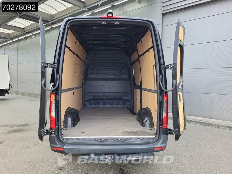 Mercedes-Benz Sprinter 317 CDI Automaat L2H2 3500KG Trekhaak 170PK Airco Camera MBUX CarPlay Euro6 L2 10m3 Airco Trekhaak - Panel van: picture 3 Mercedes-Benz Sprinter 317 CDI Automaat L2H2 3500KG Trekhaak 170PK Airco Camera MBUX CarPlay Euro6 L2 10m3 Airco Trekhaak - Panel van: picture 3
