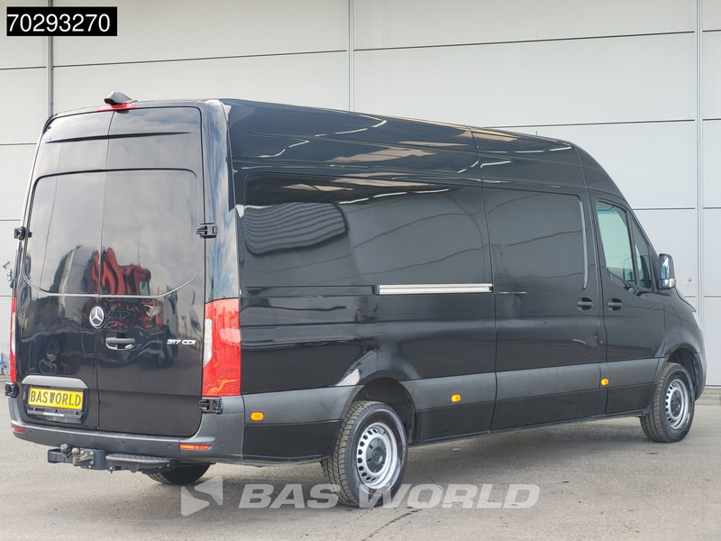 Mercedes-Benz Sprinter 317 CDI Automaat L3H2 3,5t Trekhaak Airco Cruise Camera Parkeersensoren MBUX CarPlay Euro6 L3 15m3 Airco Trekhaak - Panel van: picture 5 Mercedes-Benz Sprinter 317 CDI Automaat L3H2 3,5t Trekhaak Airco Cruise Camera Parkeersensoren MBUX CarPlay Euro6 L3 15m3 Airco Trekhaak - Panel van: picture 5