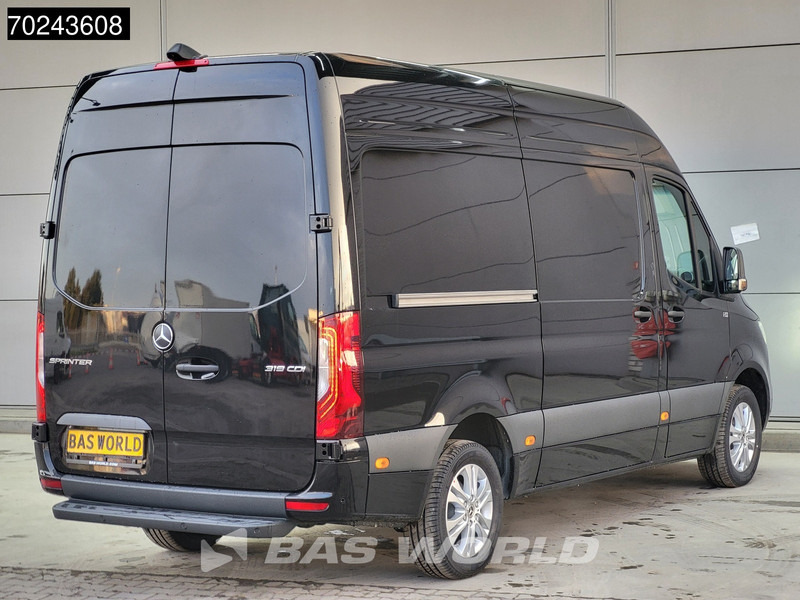 Mercedes-Benz Sprinter 319 CDI Automaat Nwe model! L2H2 ACC MBUX LED Navi Camera 190 PK L2H2 10m3 Airco - Panel van: picture 5 Mercedes-Benz Sprinter 319 CDI Automaat Nwe model! L2H2 ACC MBUX LED Navi Camera 190 PK L2H2 10m3 Airco - Panel van: picture 5