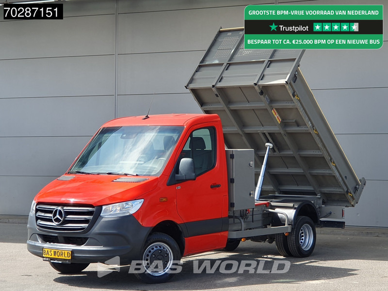Mercedes-Benz Sprinter 514 CDI Kipper met Kist Dubbellucht 3,5t Trekhaak Airco Cruise Euro6 Tipper Benne Kieper 2m3 Airco Trekhaak Cruise control - Tipper van: picture 1 Mercedes-Benz Sprinter 514 CDI Kipper met Kist Dubbellucht 3,5t Trekhaak Airco Cruise Euro6 Tipper Benne Kieper 2m3 Airco Trekhaak Cruise control - Tipper van: picture 1