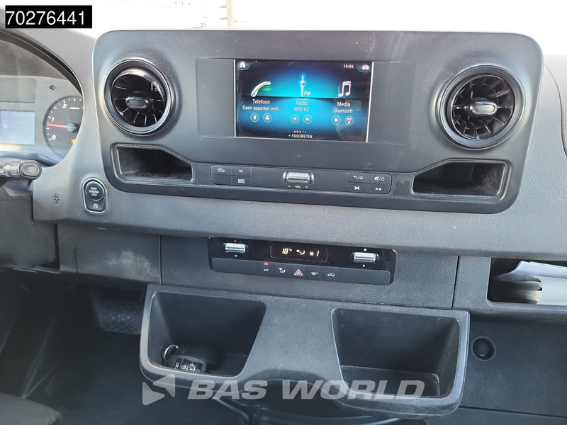Panel van Mercedes-Benz Sprinter 519 CDI 3.0L V6 Automaat Dubbel Cabine L2H2 Dubbellucht 3,5t Trekhaak Camera Airco Cruise Doka Mixto L2 8m3 Airco Dubbel cabine: picture 18