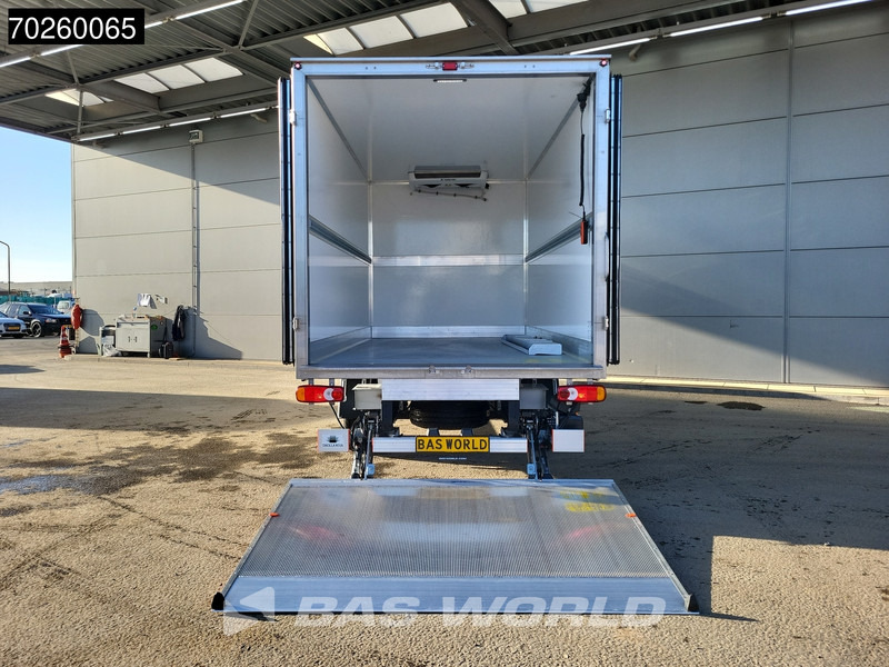 Renault Master 165PK Laadklep -15 Vriezer Koelwagen Thermo King V-200 MAX 230V stekker Koeler Vries Kühlwagen Bakwagen Kühlkoffer 17m3 Airco Cruise c - Refrigerated van: picture 3 Renault Master 165PK Laadklep -15 Vriezer Koelwagen Thermo King V-200 MAX 230V stekker Koeler Vries Kühlwagen Bakwagen Kühlkoffer 17m3 Airco Cruise c - Refrigerated van: picture 3