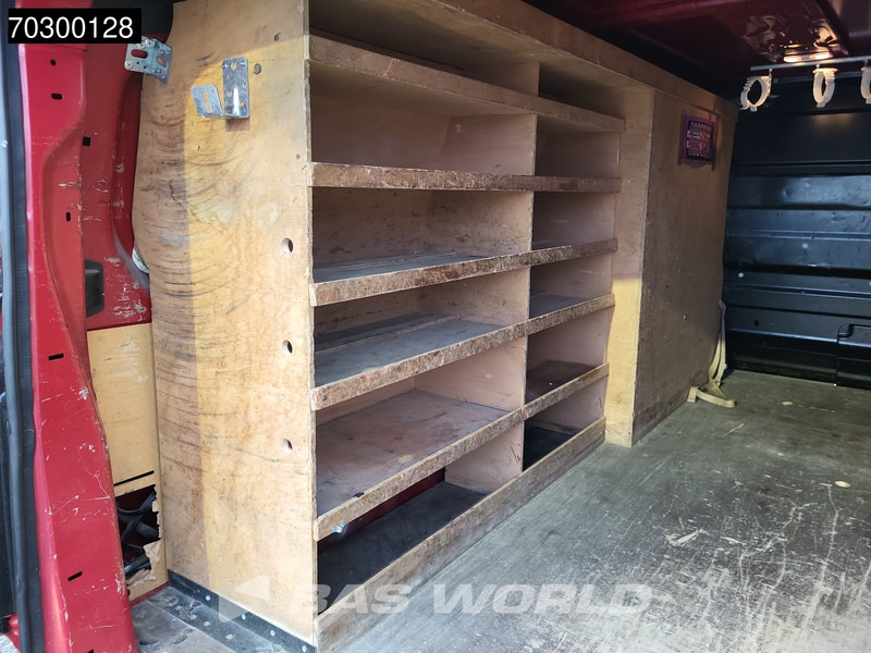 Small van Toyota ProAce 120PK L3H1 Dubbele Schuifdeur Trekhaak Airco Cruise APK 12-2025 Euro6 L3 Airco Trekhaak Cruise control: picture 5 Small van Toyota ProAce 120PK L3H1 Dubbele Schuifdeur Trekhaak Airco Cruise APK 12-2025 Euro6 L3 Airco Trekhaak Cruise control: picture 5