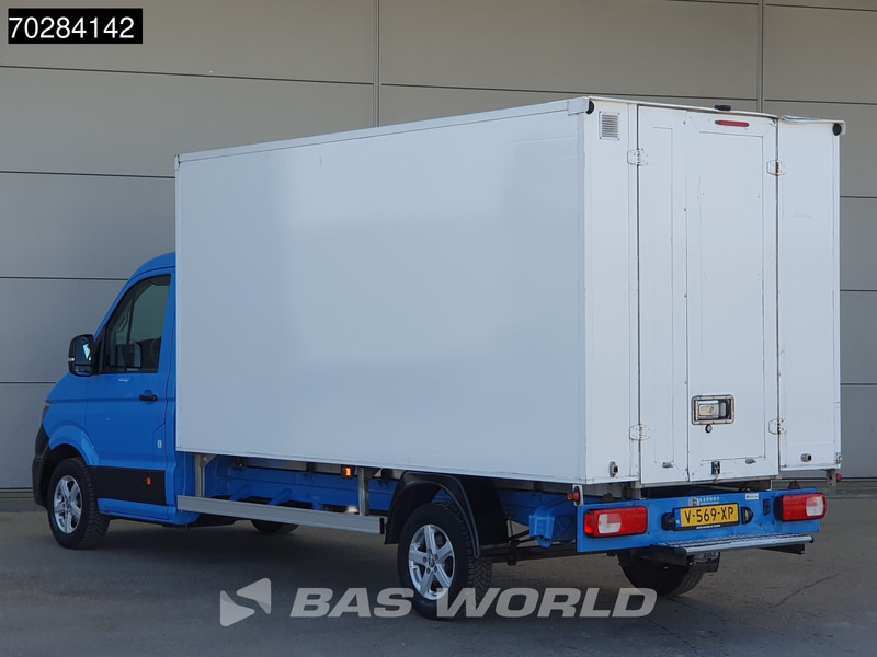 Volkswagen Crafter 102pk Bakwagen Airco Euro6 Meubelbak Koffer 17m3 - Box van: picture 2 Volkswagen Crafter 102pk Bakwagen Airco Euro6 Meubelbak Koffer 17m3 - Box van: picture 2