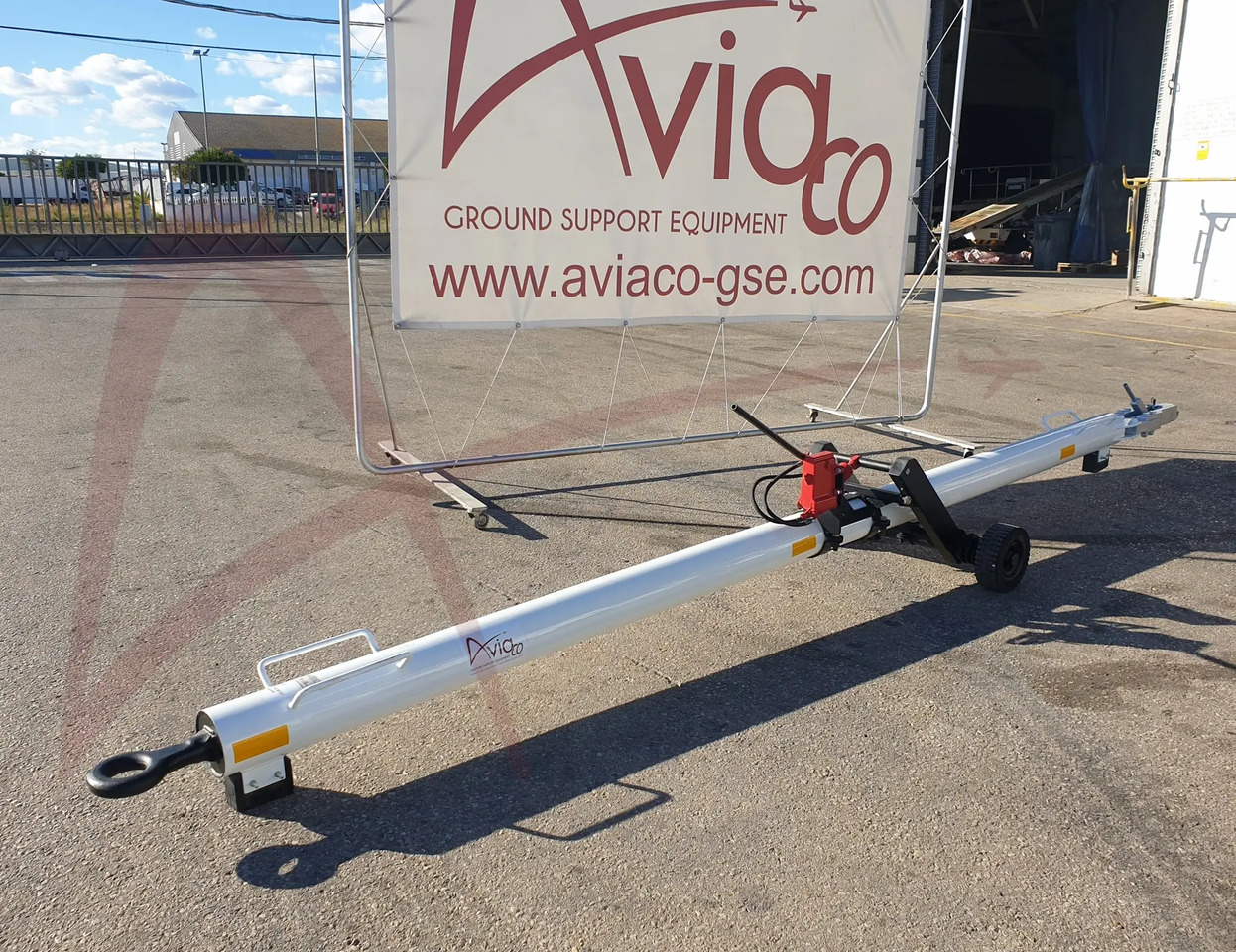 FLADUNG B737 - Ground support equipment: picture 1 FLADUNG B737 - Ground support equipment: picture 1