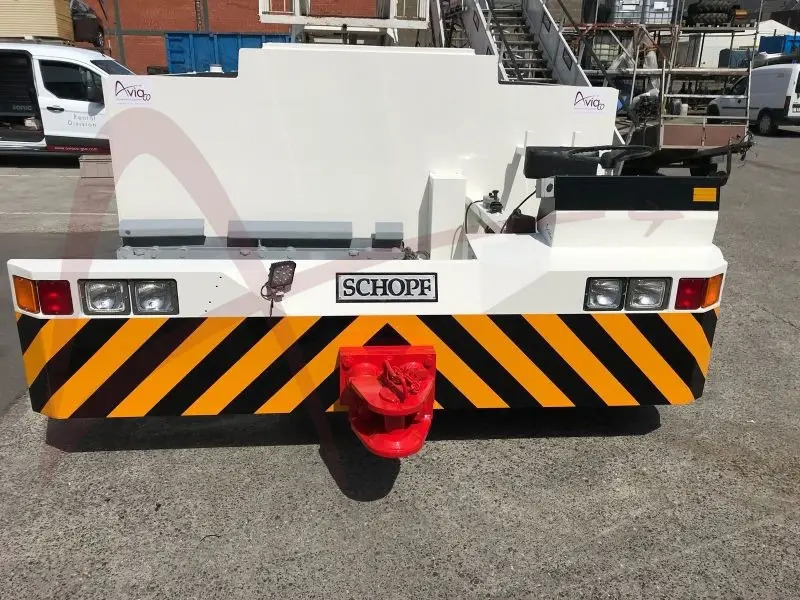 SCHOPF F396W - Pushback tractor: picture 1 SCHOPF F396W - Pushback tractor: picture 1