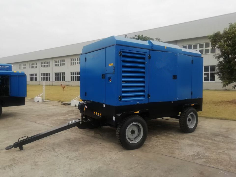 Liutech 400-30 1412CFM 30Bar Portable Screw Diesel - Air compressor: picture 1 Liutech 400-30 1412CFM 30Bar Portable Screw Diesel - Air compressor: picture 1
