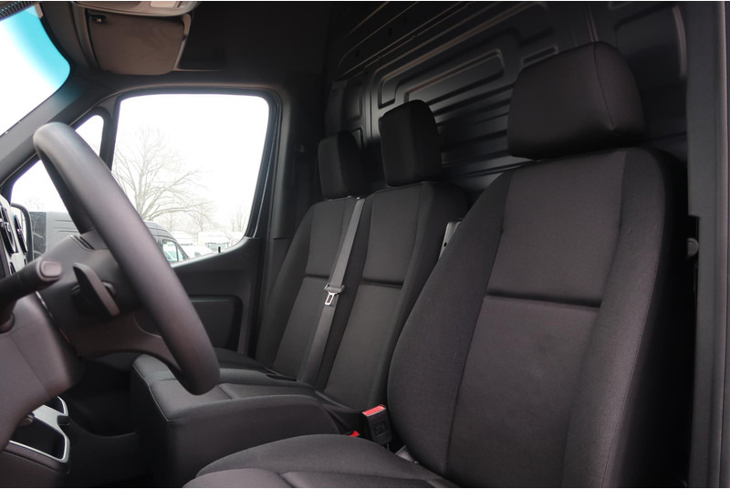 Panel van Mercedes-Benz Sprinter 519 CDI L2H2 4X4 AUT/ 2X DEUR/ 3,5T/ MBUX/ CAMERA/ ETC.: picture 14