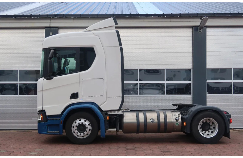 Scania R410 NGS LNG/ RETARDER/ ACC/ DIFF LOCK/ ETC - Tractor unit: picture 3 Scania R410 NGS LNG/ RETARDER/ ACC/ DIFF LOCK/ ETC - Tractor unit: picture 3