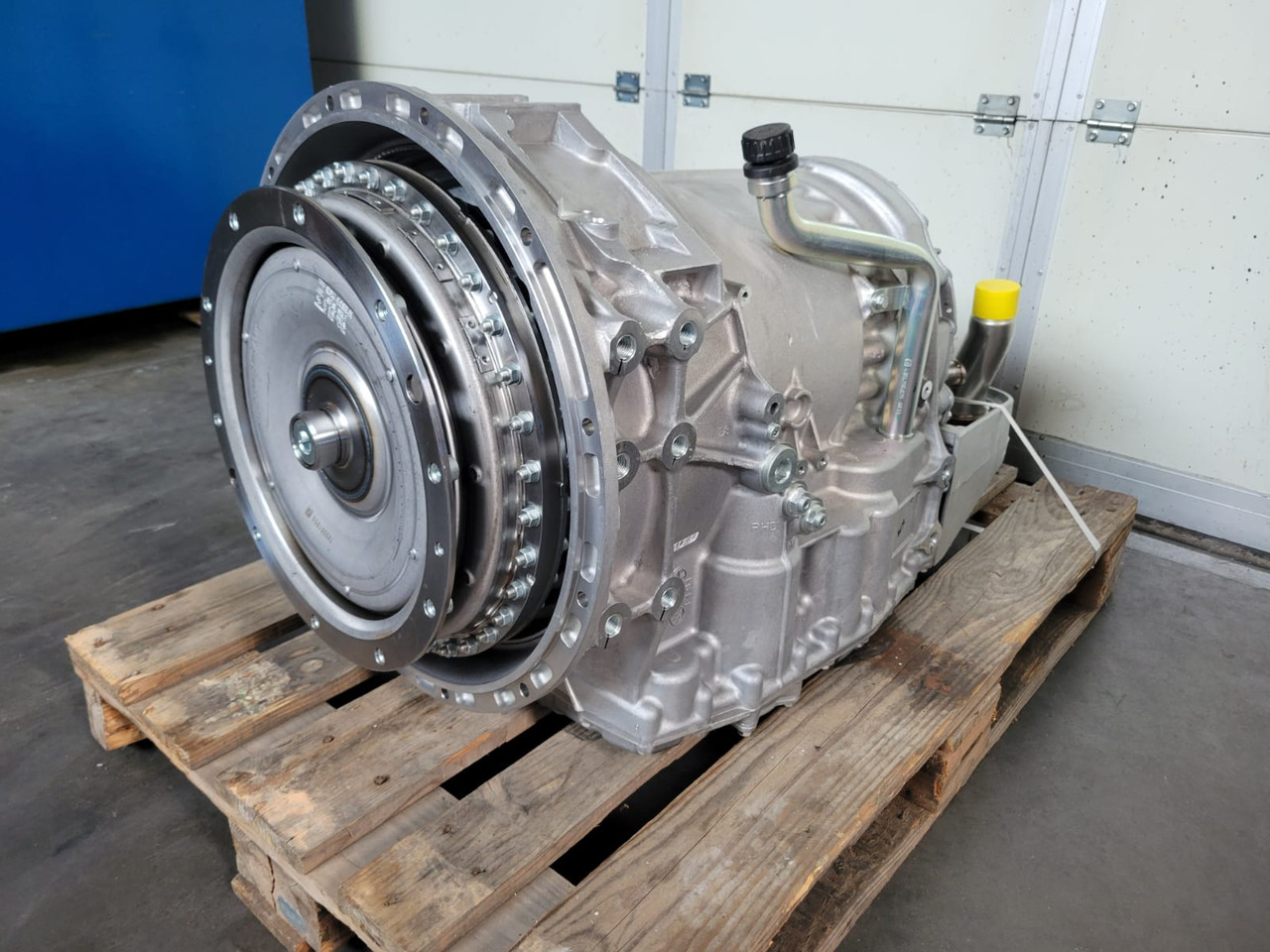 ZF 6 AP 1200B - Gearbox for Bus: picture 1 ZF 6 AP 1200B - Gearbox for Bus: picture 1